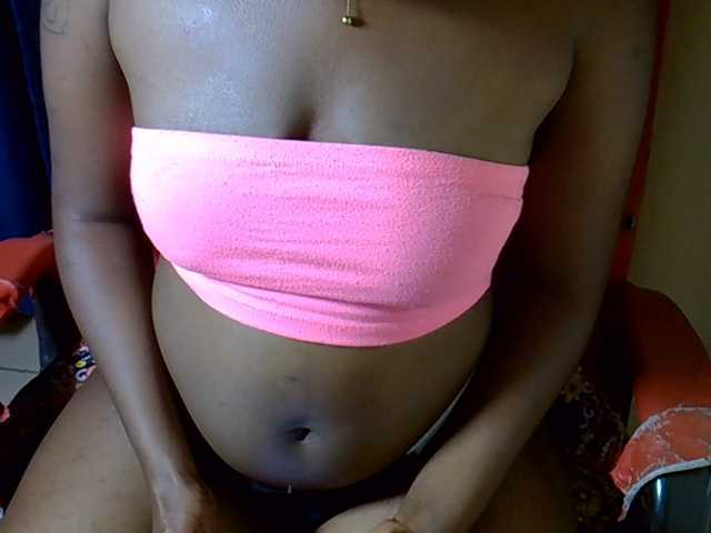 Nyangisexy1 live cam on BongaCams