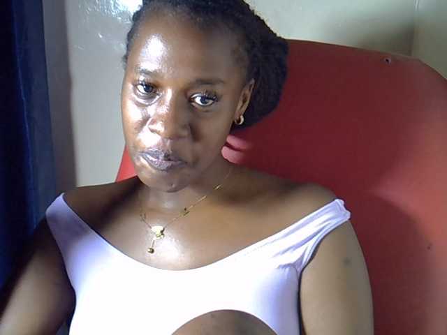 Nyangisexy1
