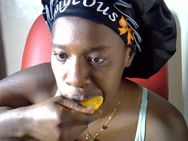 Nyangisexy1