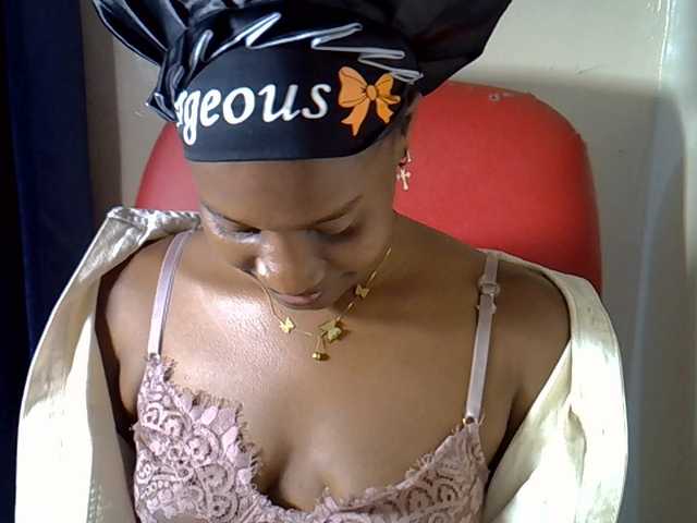 Nyangisexy1
