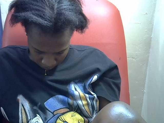 Nyangisexy1 live cam on BongaCams