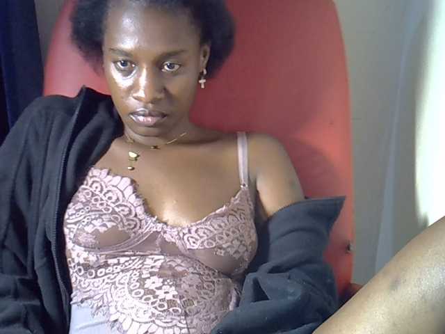 Nyangisexy1