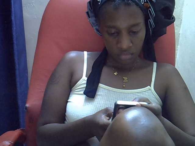 Nyangisexy1