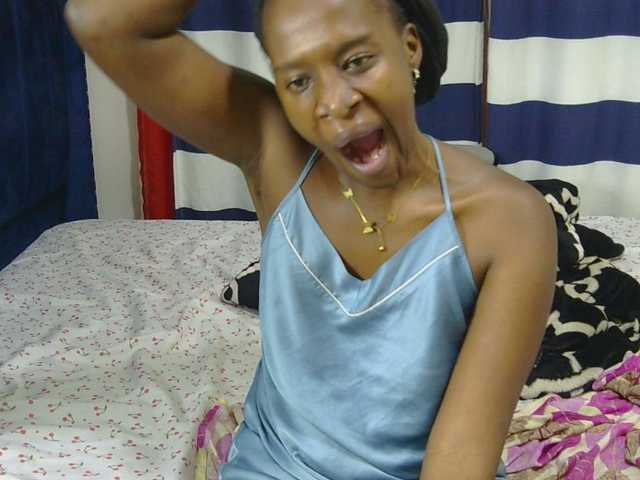 Nyangisexy1