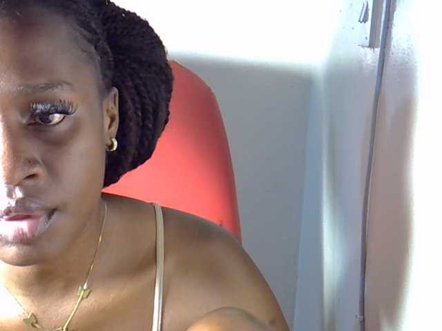 Nyangisexy1 live cam on BongaCams