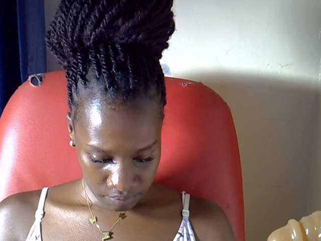 Nyangisexy1
