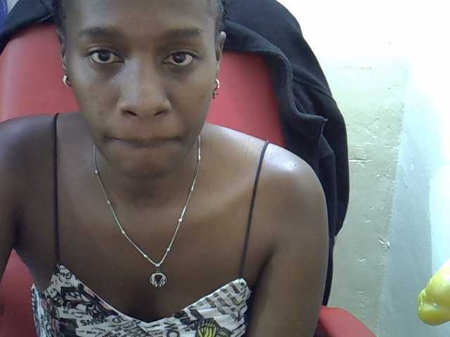 Nyangisexy1 live cam on BongaCams