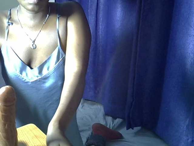 Nyangisexy1 live cam on BongaCams