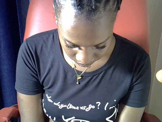 Nyangisexy1 live cam preview