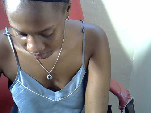 Nyangisexy1 live webcam show