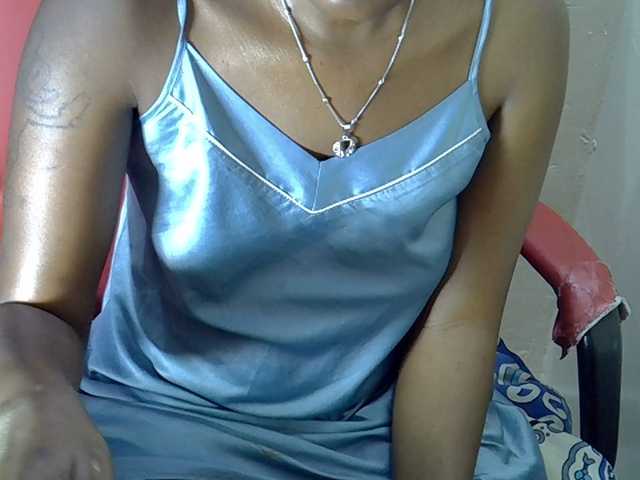 Nyangisexy1 live cam on BongaCams