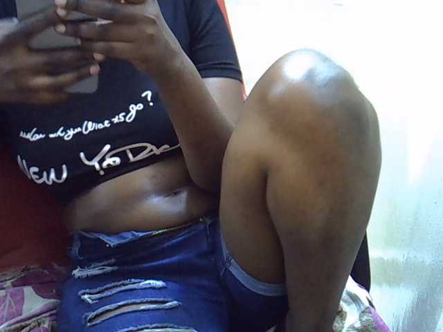 Nyangisexy1 live cam on BongaCams