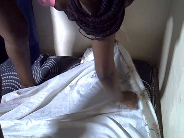 Nyangisexy1 live cam on BongaCams