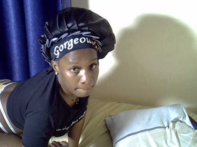 Nyangisexy1 live cam preview