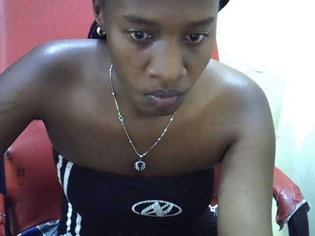 Nyangisexy1 live cam on UnifiedCams