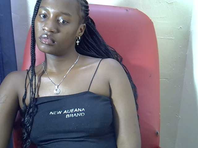 Nyangisexy1 live webcam show