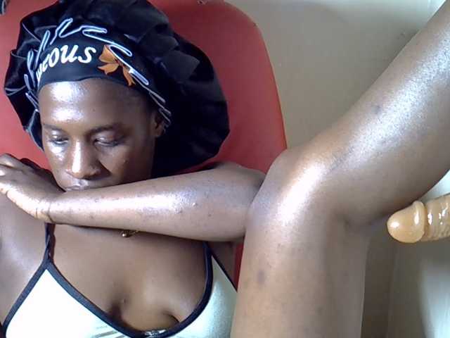 Nyangisexy1