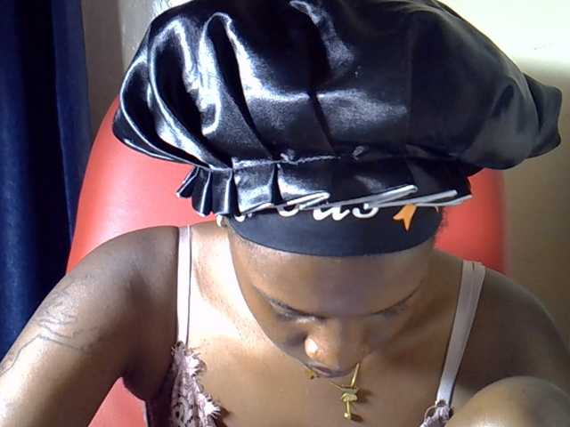Nyangisexy1