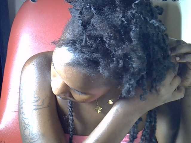 Nyangisexy1 live cam on BongaCams