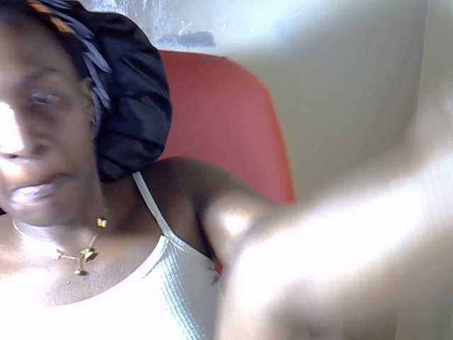 Nyangisexy1 live cam on BongaCams