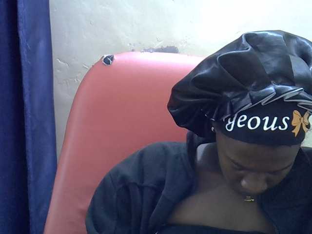 Nyangisexy1 live cam on BongaCams