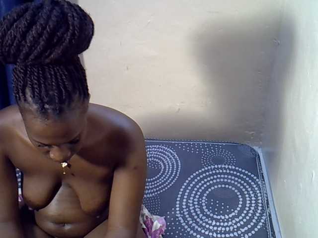 Nyangisexy1
