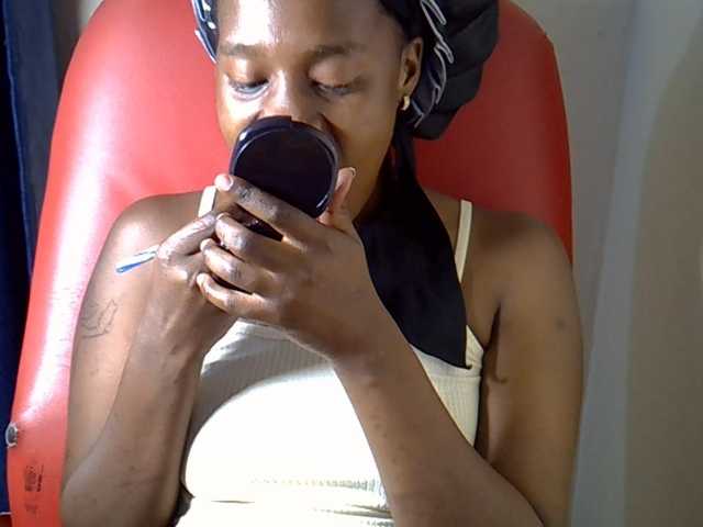 Nyangisexy1