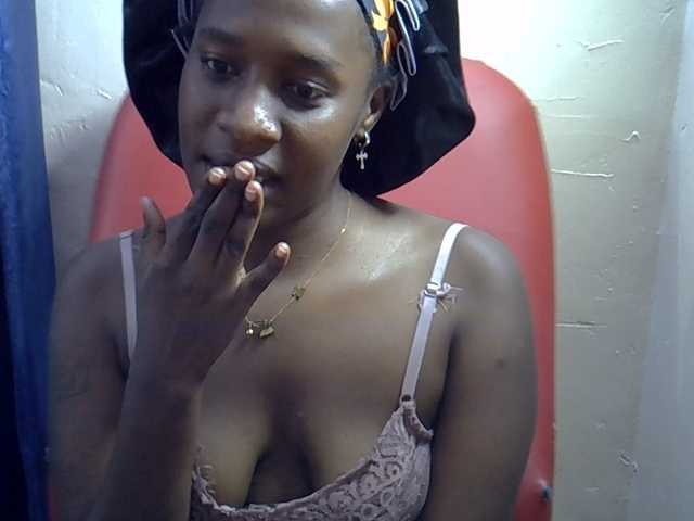 Nyangisexy1