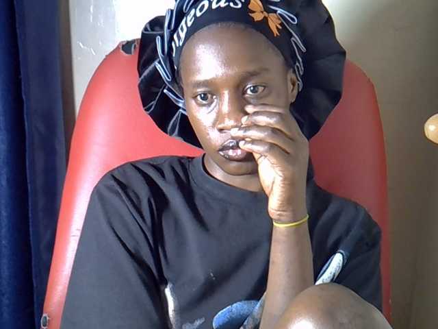 Nyangisexy1