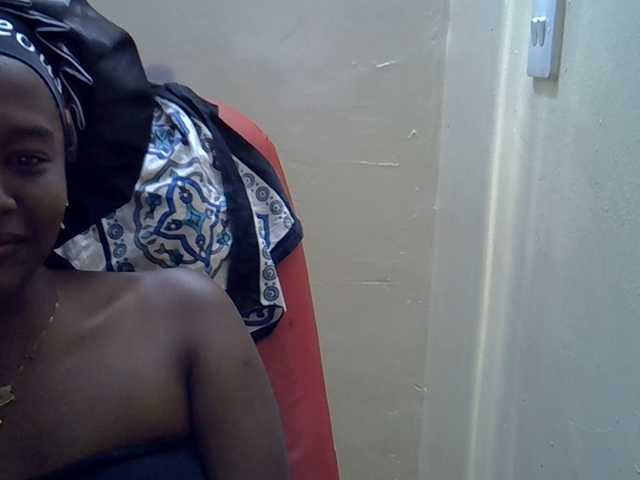 Nyangisexy1 live cam preview