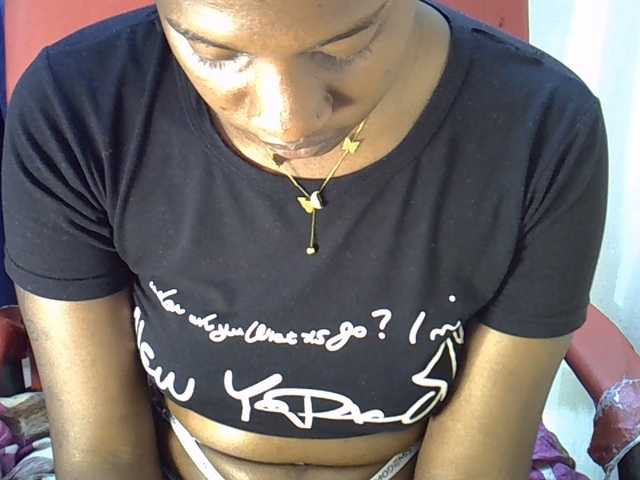 Nyangisexy1 live cam on BongaCams
