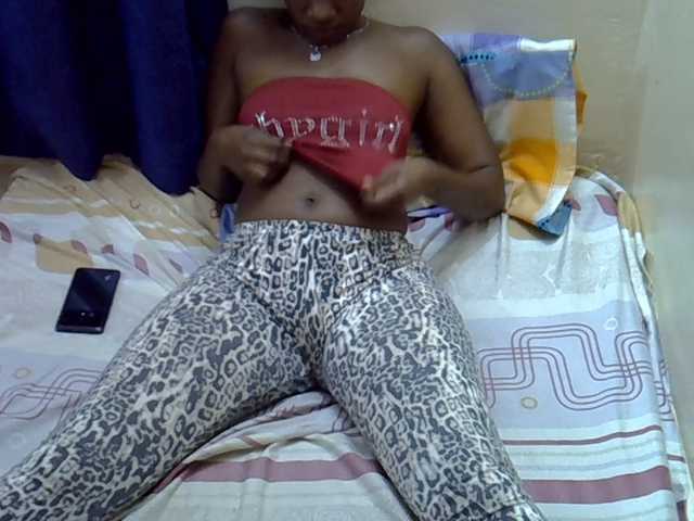 Nyangisexy1 live cam on BongaCams