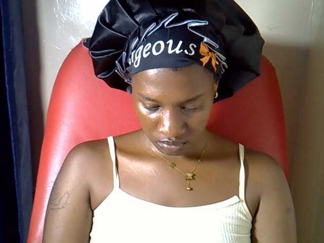 Nyangisexy1