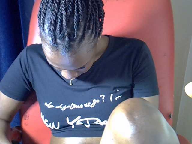 Nyangisexy1 live cam on BongaCams