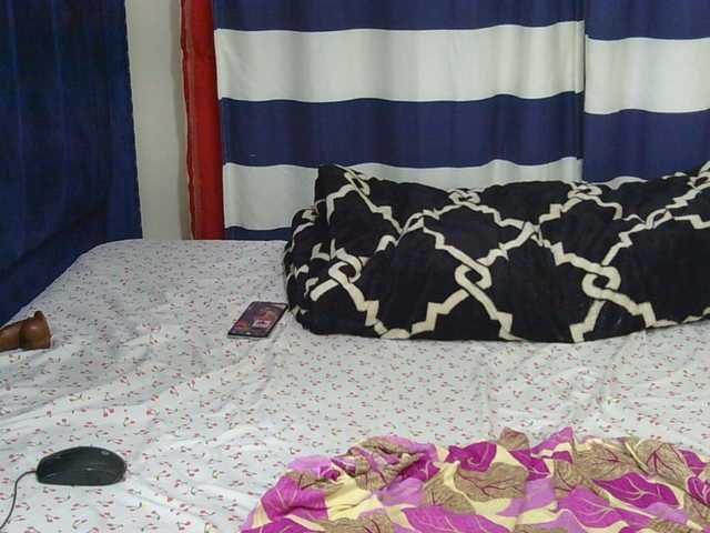 Nyangisexy1 live cam on BongaCams