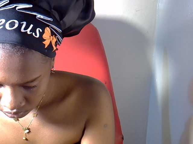 Nyangisexy1