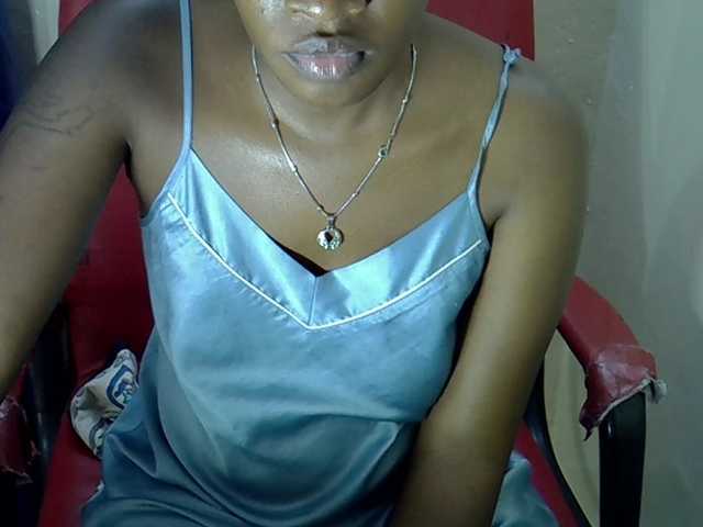 Nyangisexy1 live cam on UnifiedCams