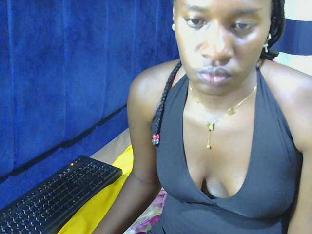 Nyangisexy1 live cam on BongaCams