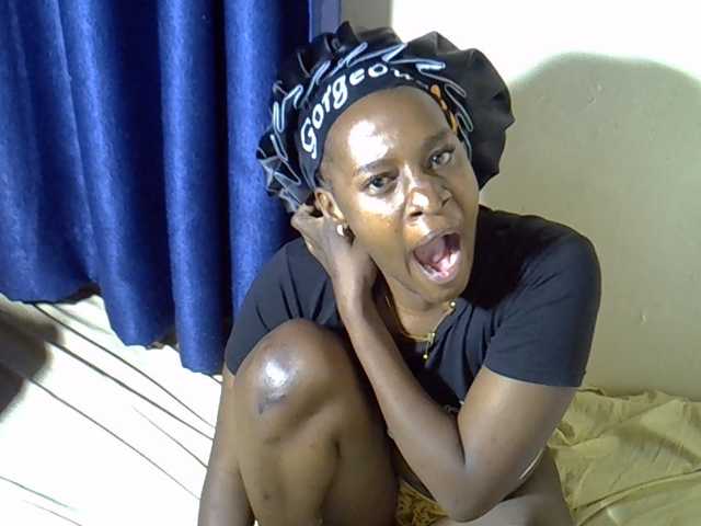 Nyangisexy1