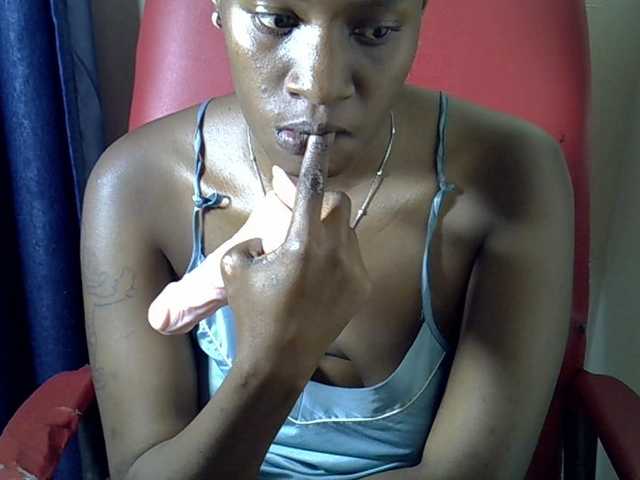 Nyangisexy1 live webcam show