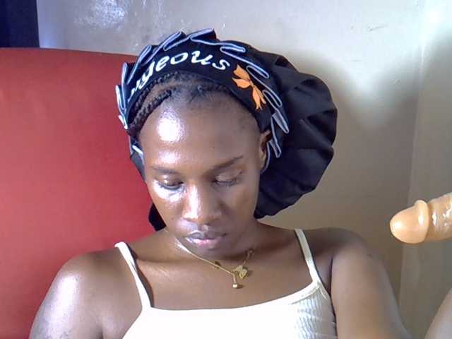 Nyangisexy1 live cam on BongaCams