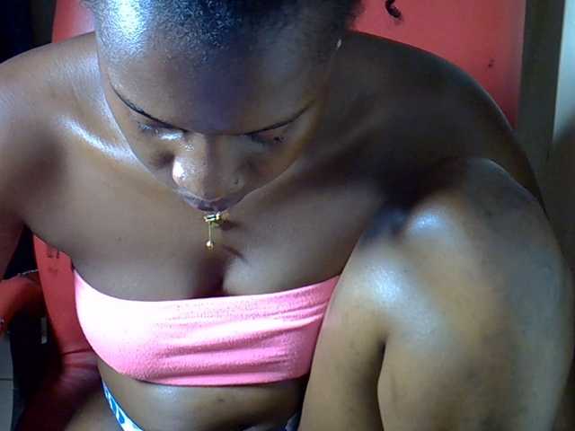 Nyangisexy1