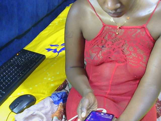 Nyangisexy1