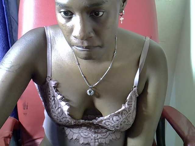 Nyangisexy1