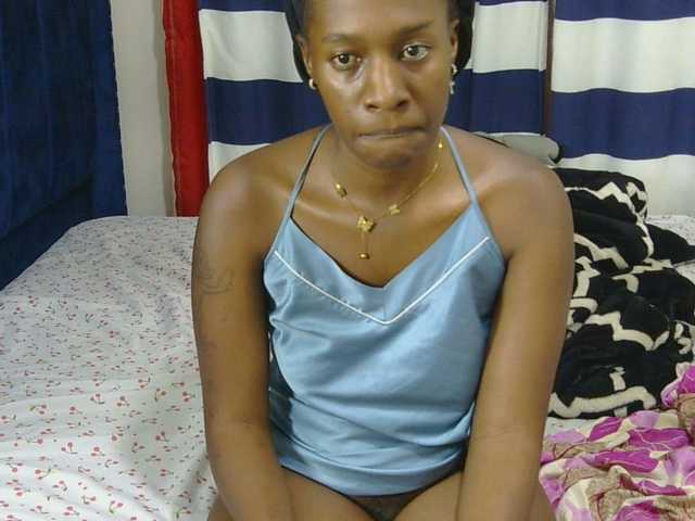 Nyangisexy1 live cam on BongaCams