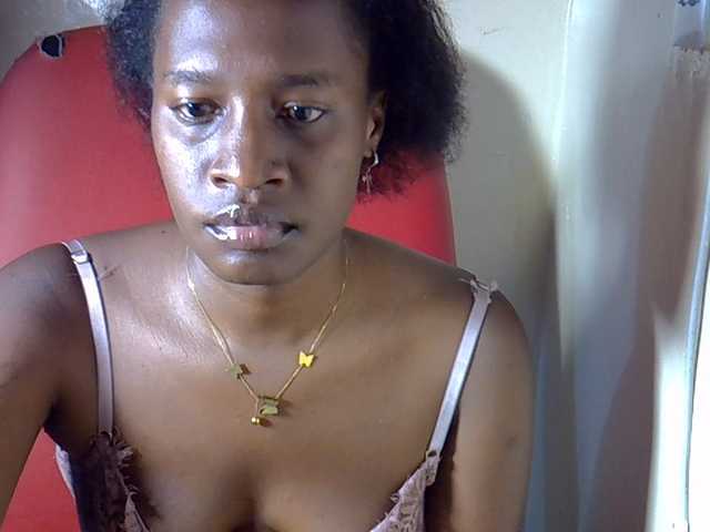 Nyangisexy1