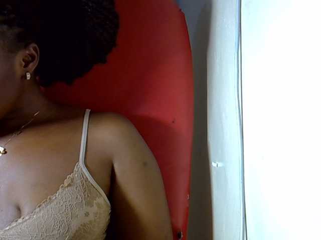 Nyangisexy1 live cam on BongaCams