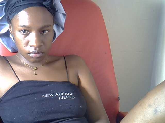 Nyangisexy1 live cam on BongaCams