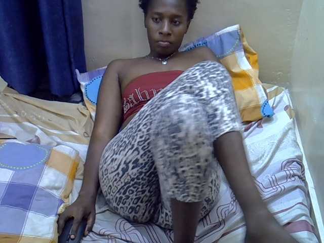 Nyangisexy1 live cam on BongaCams