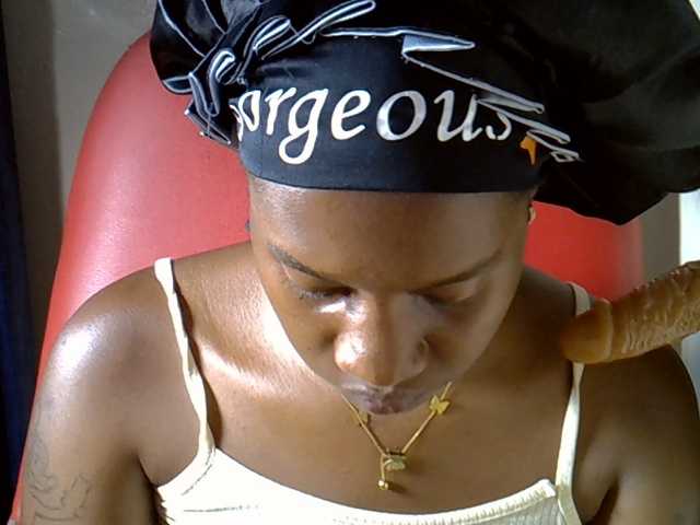 Nyangisexy1